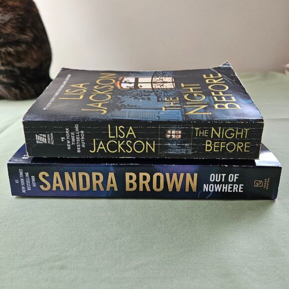 2 Book Bundle:‎ Sandra Brown - Out of Nowhere & Lisa Jackson - The Night Before - Picture 8 of 10